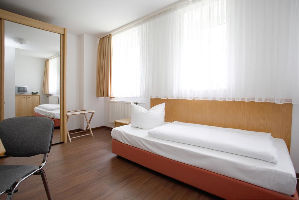 Hotel Heidenschanze Dresden Exterior foto