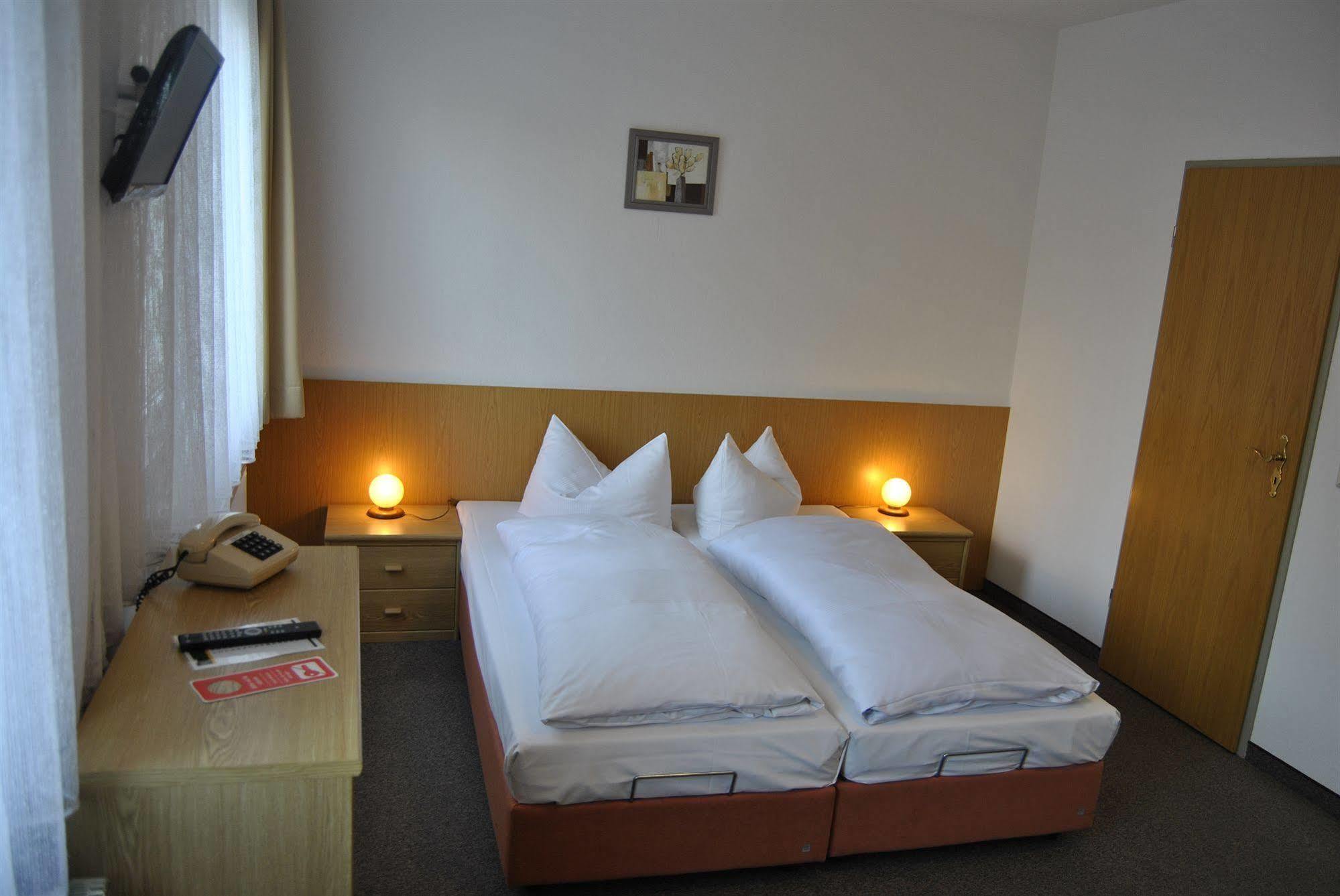 Hotel Heidenschanze Dresden Exterior foto